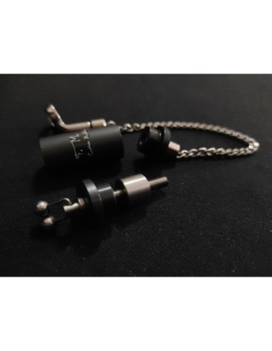 Carbon Hanger