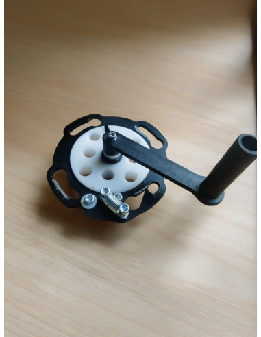 Manual pellet cutting