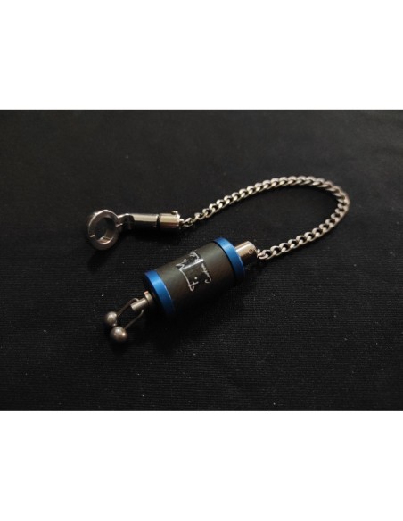 Carbon Mini Hanger